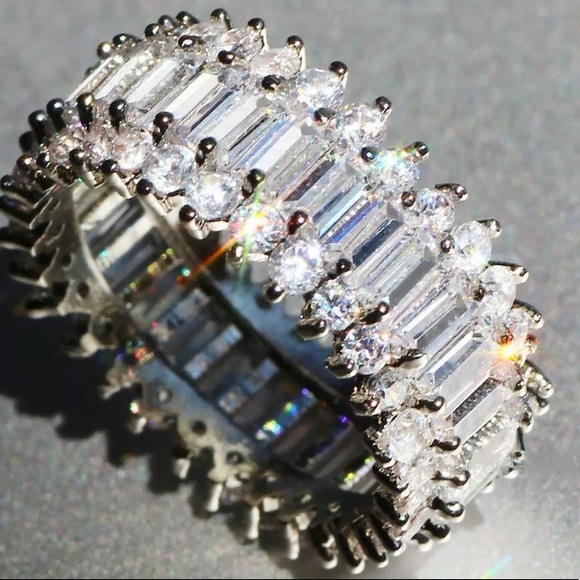 Sterling silver shiny ring - Picture 4 of 4